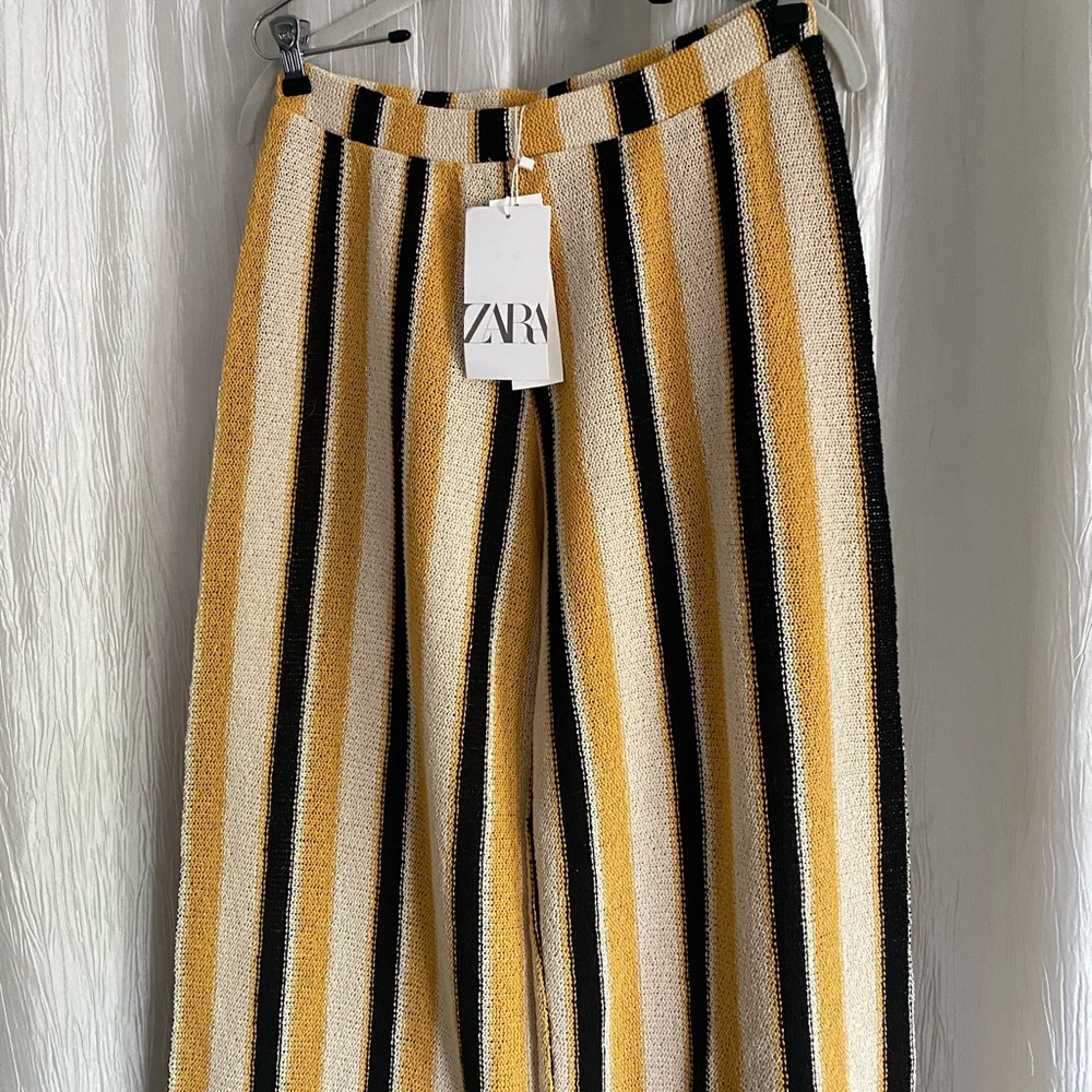 Zara summer wide leg pants. Medium